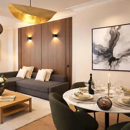 Apartment Champs Elysees - Premium Family For 5